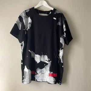 Off-White T-shirt L